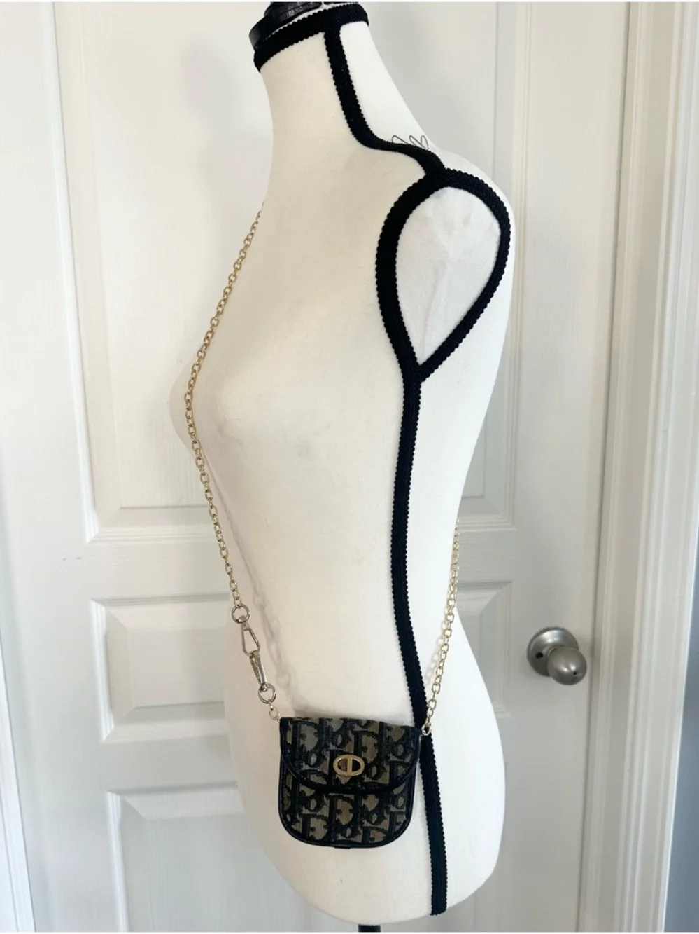 Christian Dior Vintage Trotter Coin Pouch - Authentic - Picture 4 of 13